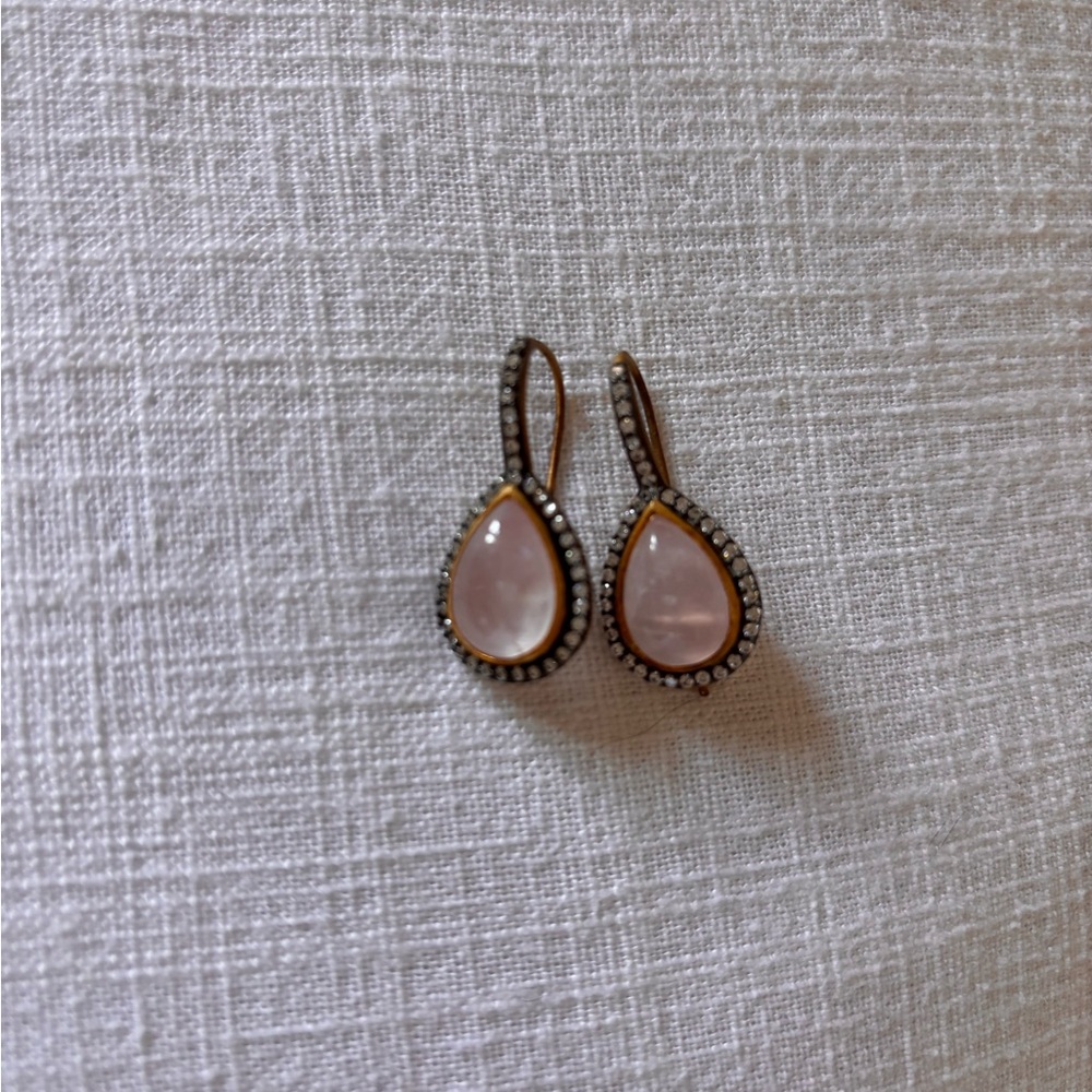 Arhaus Elegant 18k Gold plated over stainless 925 silver rose quartz Earrings